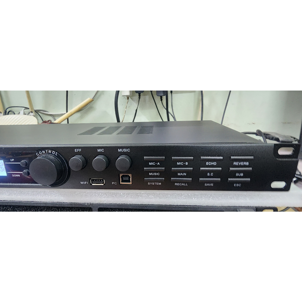 Vang số X12 cao cấp karaoke - vang x12 PRO CHÍNH HÃNG