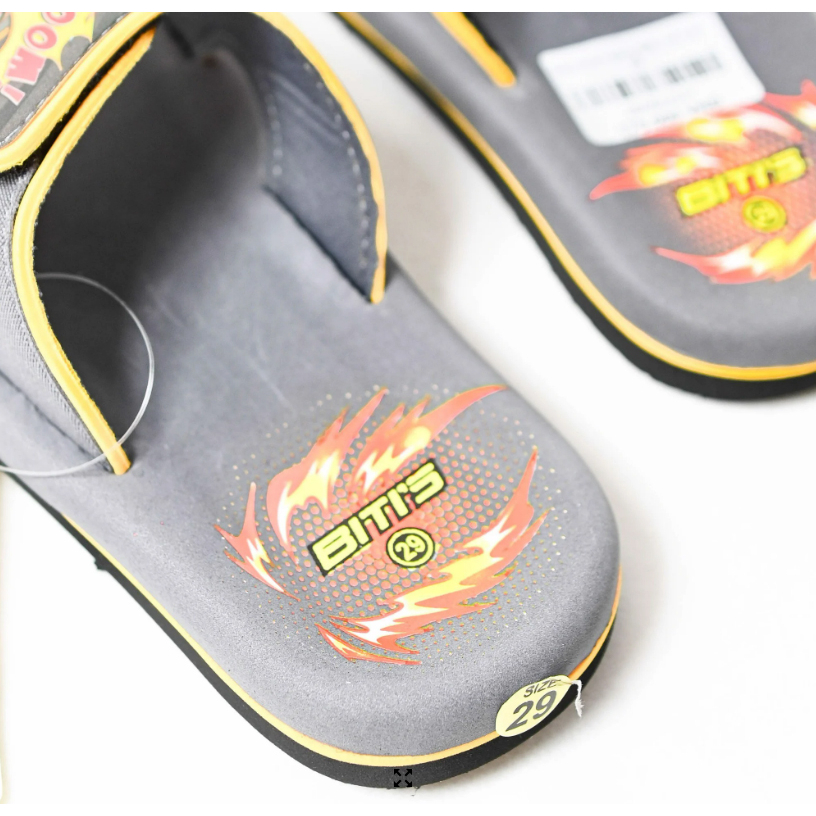 Dép quai ngang bé trai