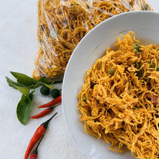 [500GR] KHÔ GÀ LÁ CHANH