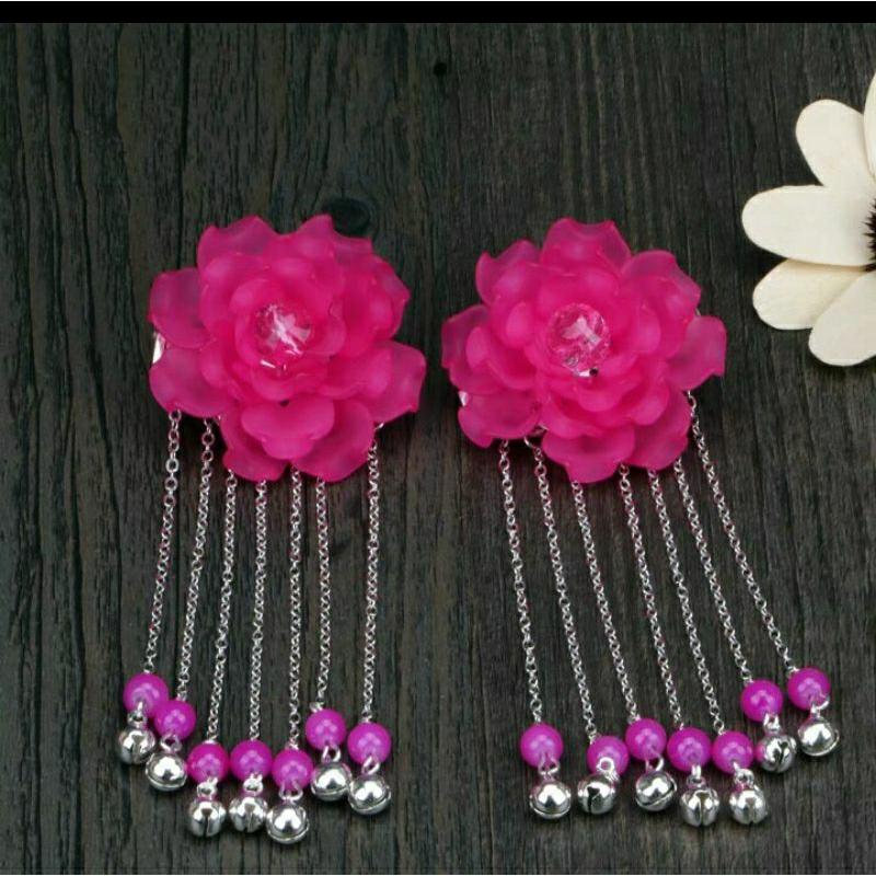 Đôi hoa cài mấn hầu đồng cài tóc