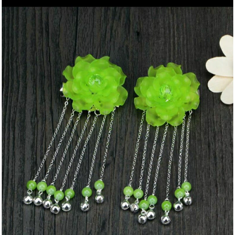 Đôi hoa cài mấn hầu đồng cài tóc