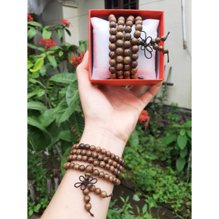 Vòng tay chuỗi 108 hạt gỗ phong thủy