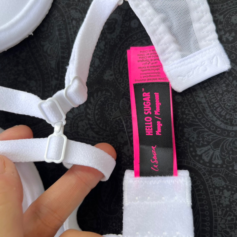 Áo lót la senza size 34A auth. Size cực hiếm cho hàng auth.