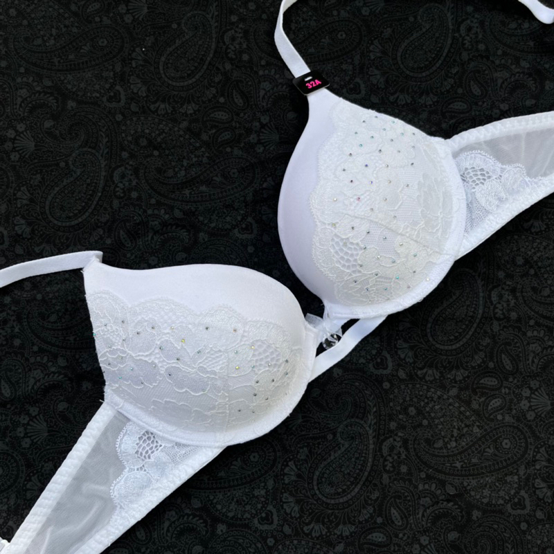 Áo lót la senza size 34A auth. Size cực hiếm cho hàng auth.