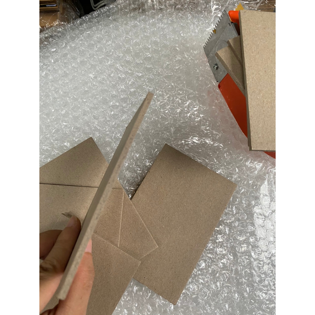 100 Tấm Bìa Lạnh carton 3.0mm kích thước yêu cầu Bìa gói card ảnh