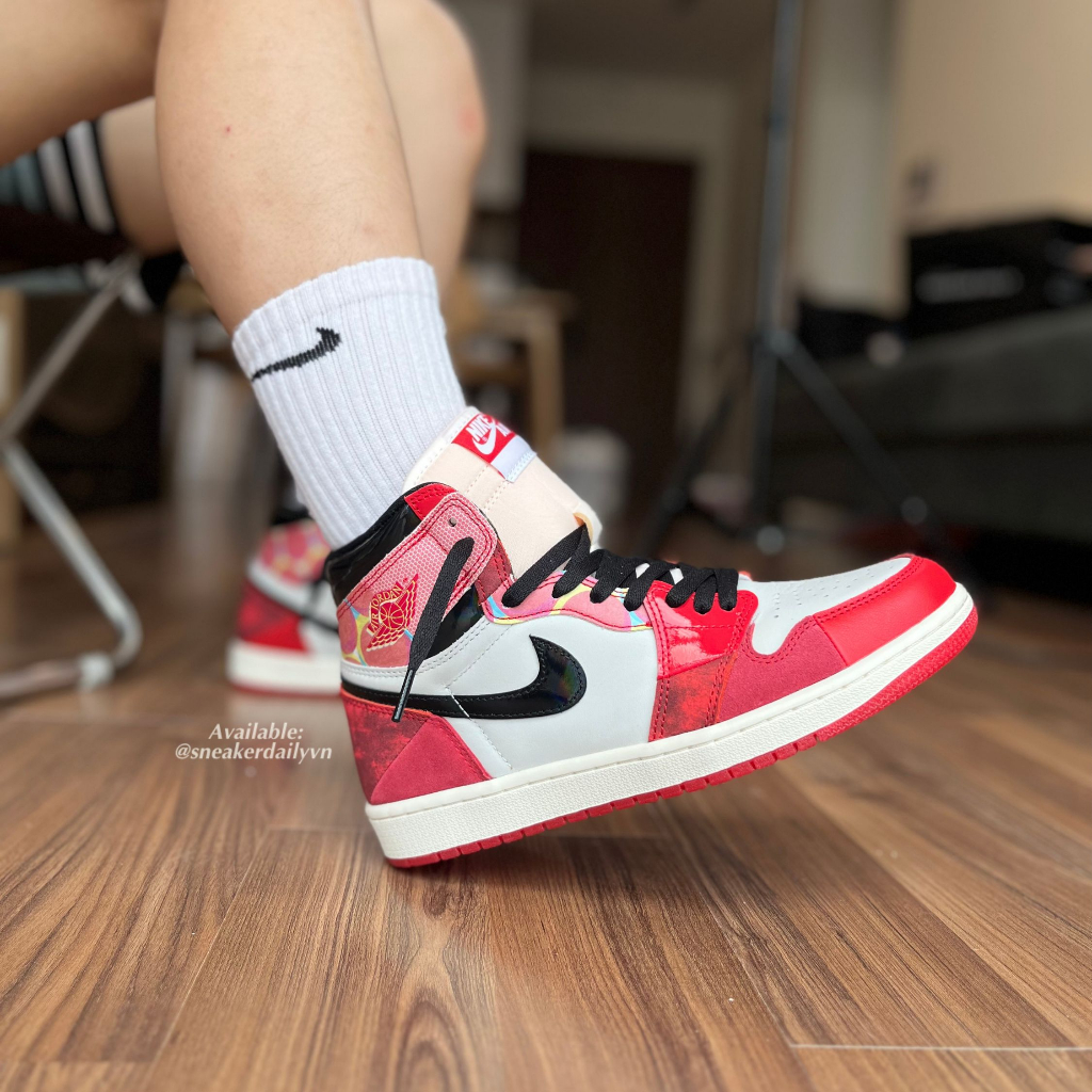 Giày Spider-Man × Air Jordan 1 Retro High ‘Next Chapter’ DV1748-601 Sneaker Daily