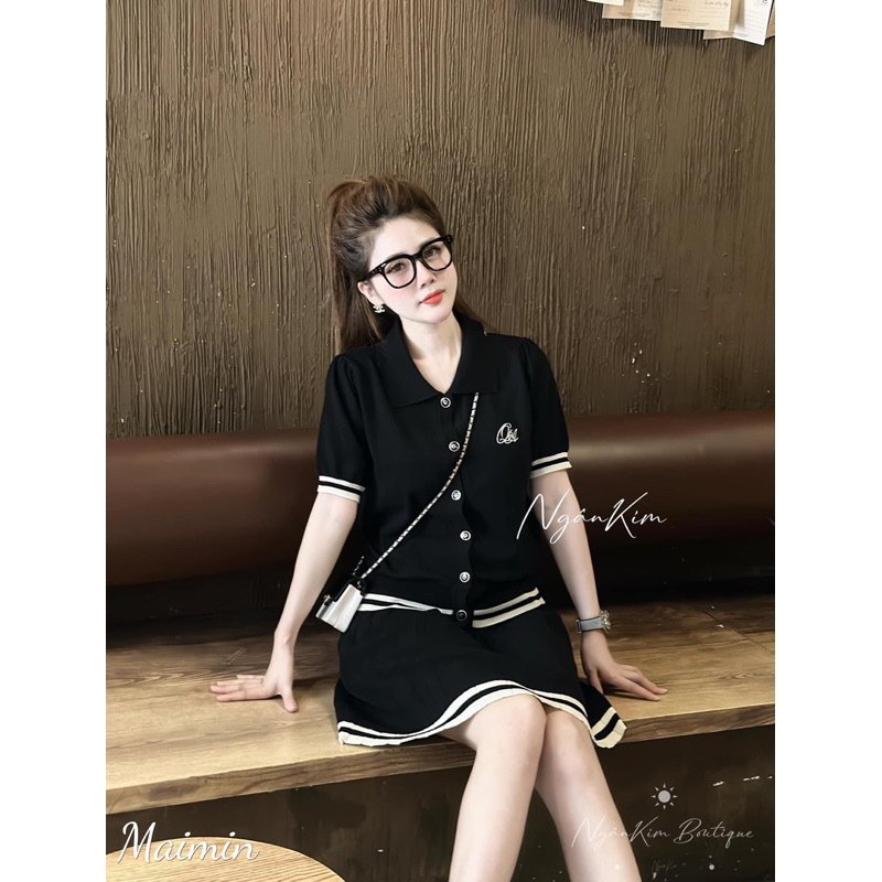 Set váy len cao cấp thêu chỉ nhũ cực đẹp chất dày mịn lắm.