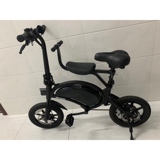 Ghe em be lap tren xe dap the thao, xe dia hinh Scooter