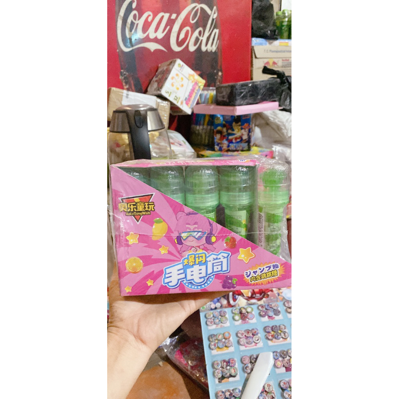 Hộp 20 cây  kẹo hình micro phát sáng cực hót