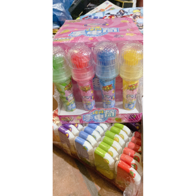 Hộp 20 cây  kẹo hình micro phát sáng cực hót