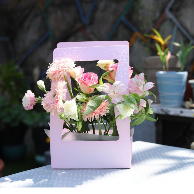 Túi giấy phong cách Nhật Bản dùng cắm Hoa, đựng Quà.