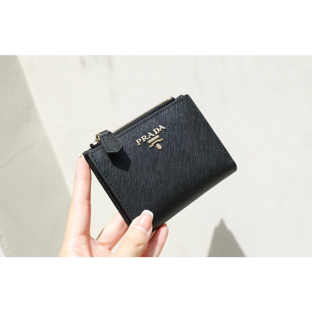 VÍ PRADA MINI CHẤT LIỆU DA XƯỚC