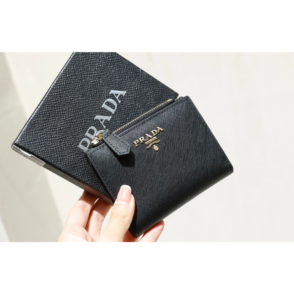 VÍ PRADA MINI CHẤT LIỆU DA XƯỚC
