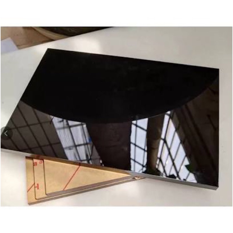 Mica đen Đài Loan dày 2mm kích thước 33x36cm