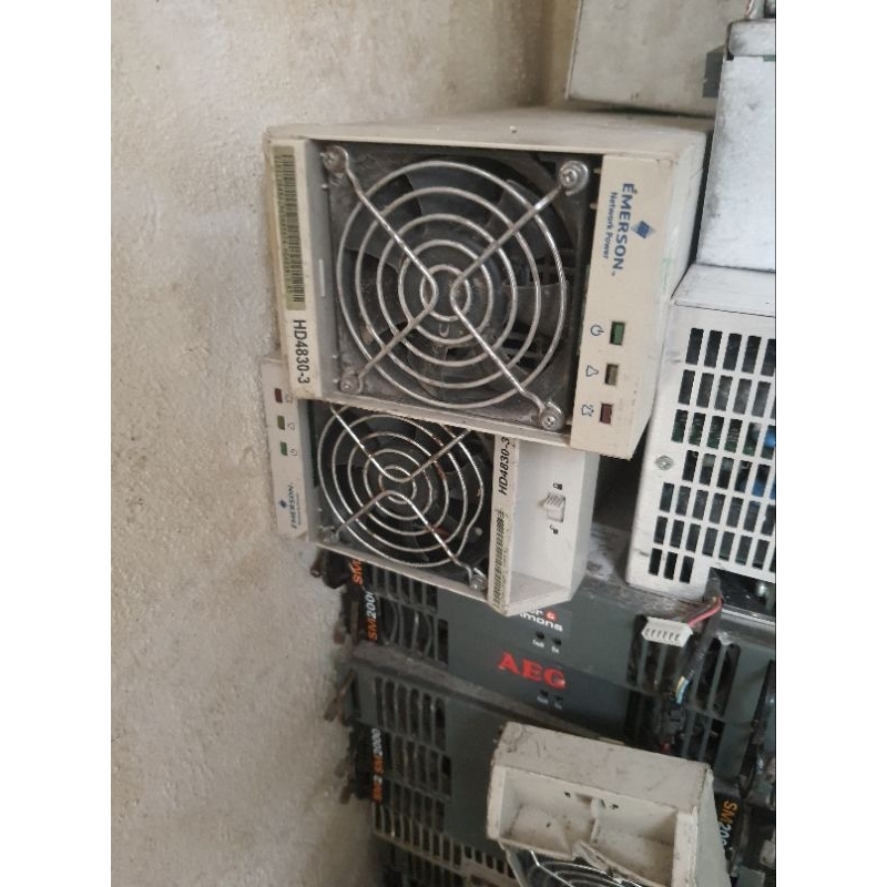 Nguồn viễn thông thanh lý công ty