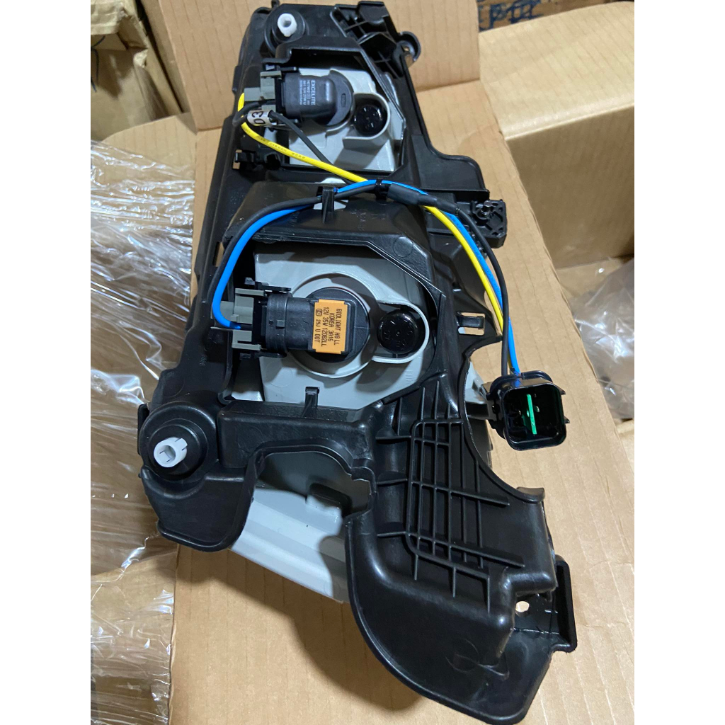 Đèn gầm Santafe 2012-2015