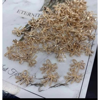 Chamr nơ nail, chamr nơ quốc dân