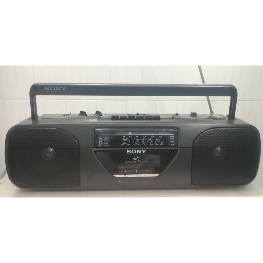 Radio cassette Sony CFS-2015 đồ cũ nghe hay ok 100%