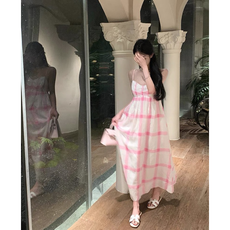 Đầm xoè hai dây caro hồng hở lưng