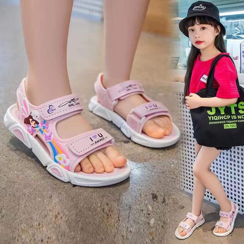 Sandal cao su mềm dẻo êm chân cho bé gái