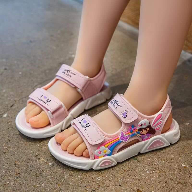 Sandal cao su mềm dẻo êm chân cho bé gái