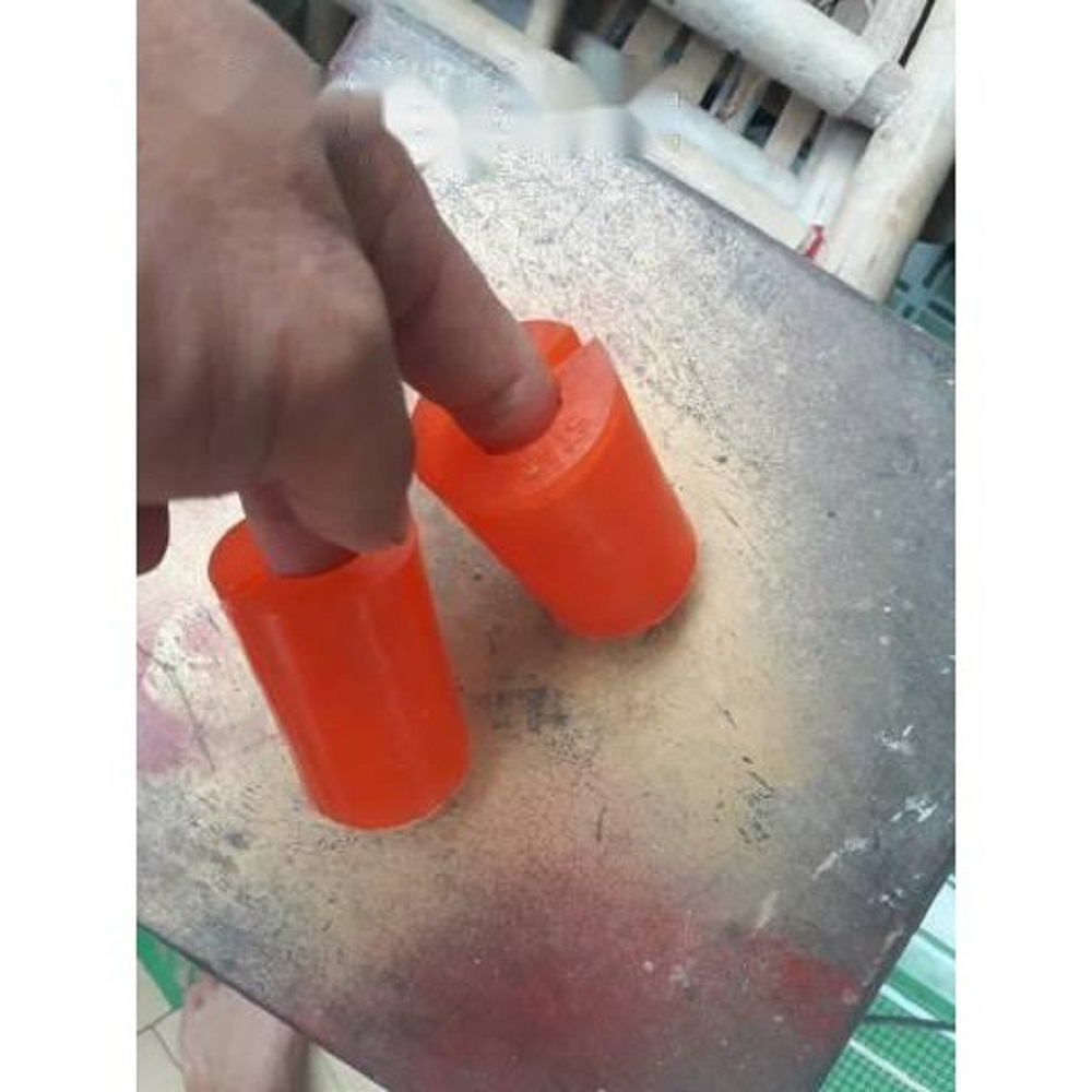 Combo 2 đôi tạ tập chân cho gà đá + Tặng 1 bịt mỏ gà bằng da mềm