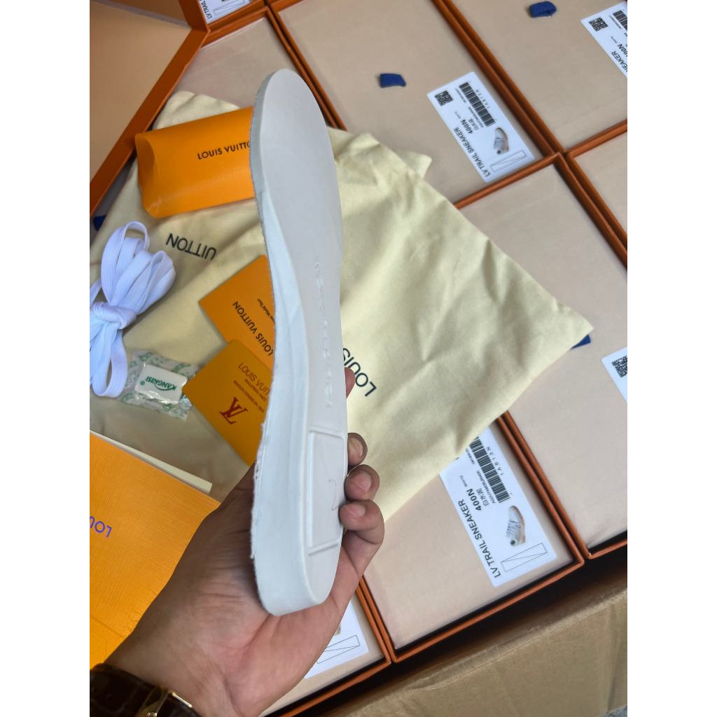 Giày Lv54 trainer sữa bestquaility