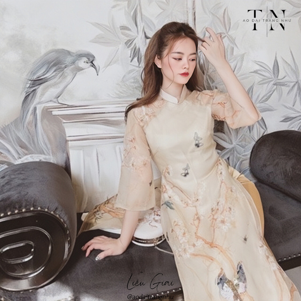 Áo dài cách tân nữ thiết kế 4 tà, đính kết chim anh đào