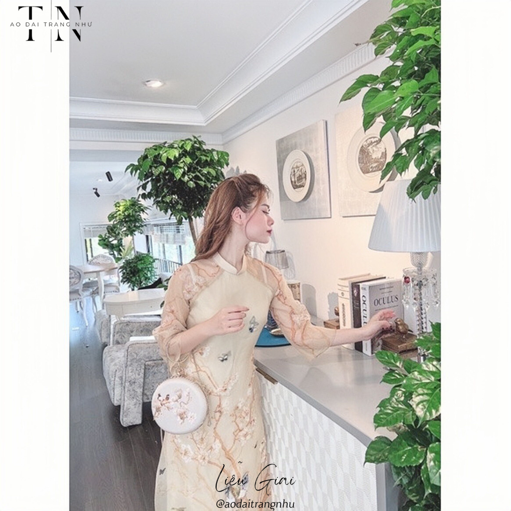 Áo dài cách tân nữ thiết kế 4 tà, đính kết chim anh đào