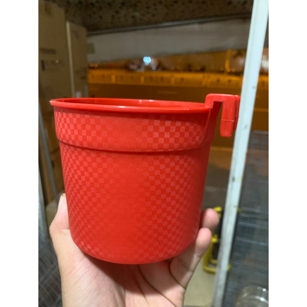 Quặng nhựa 0.5 lít đựng thức ăn, nước uống chiến kê