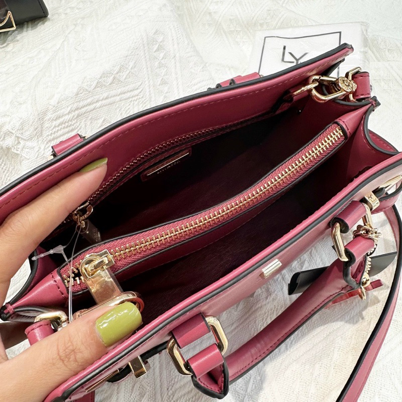 Túi lyn auth tuồn