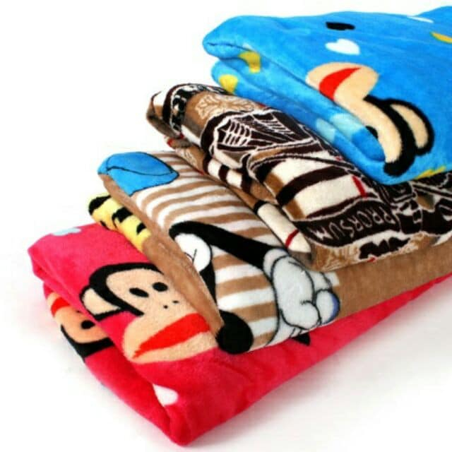 Chăn / Mền Tuyết Nhung, mền cho bé sơ sinh, đi học, mền nhà trẻ 100 x 75cm ngẫu nhiên