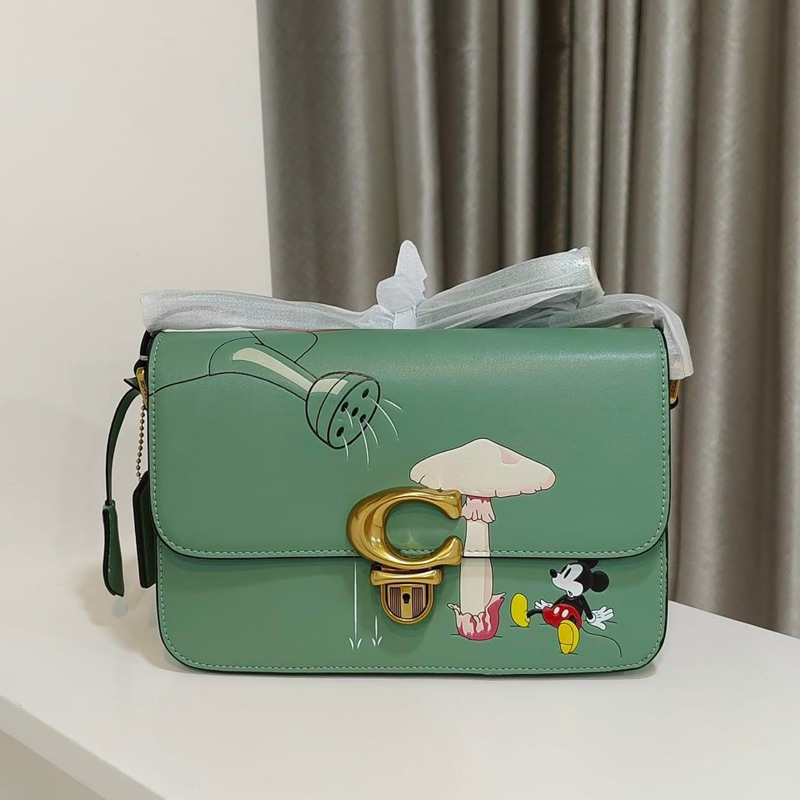 Túi Coach Disney x Villains Holden Crossbody