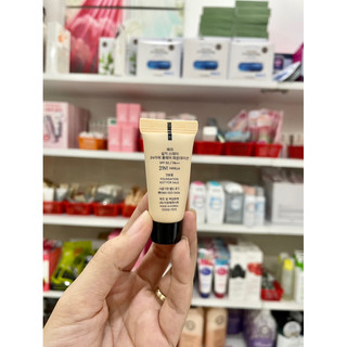 Kem nền Hera Silky Foundation No21