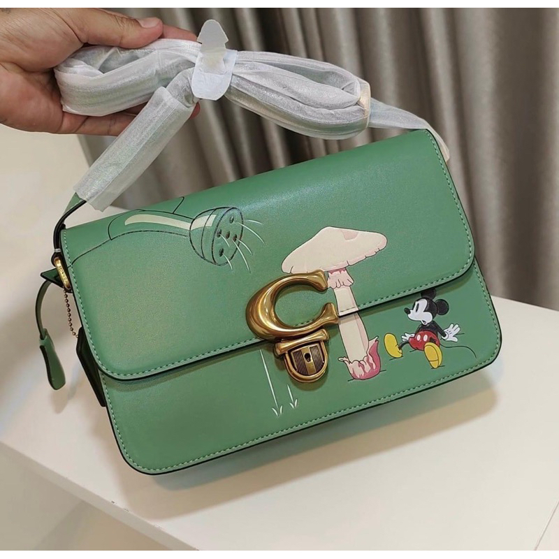 Túi Coach Disney x Villains Holden Crossbody