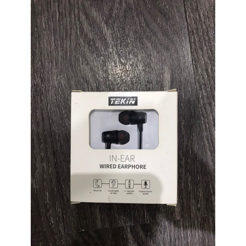 Tai nghe bluetooth samsung hàng chính hãng.