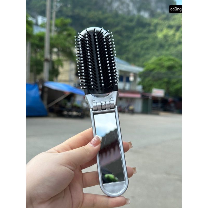 Lược gấp gọn kèm gương mini bỏ túi