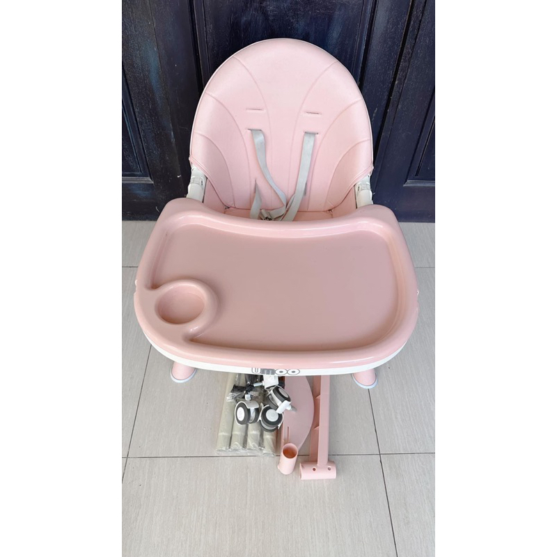 ghế ăn dặm umoo
