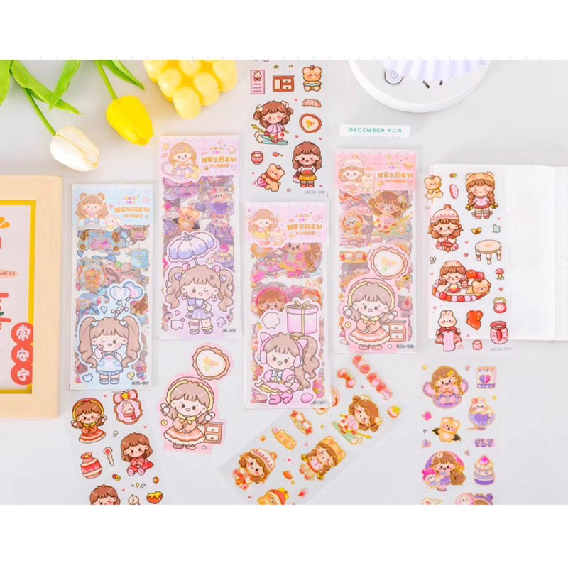 Set 4 tấm sticker hoạ tiết hoạt hình cho bé, được chọn mẫu