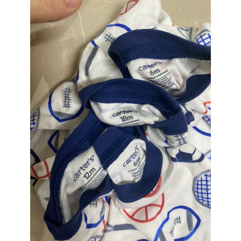 Áo bé trai lỗi dơ