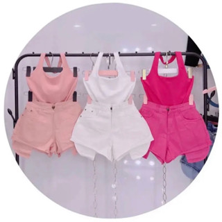 Set áo cổ yếm croptop + quần đùi kaki lòi túi lưng cao - G8L