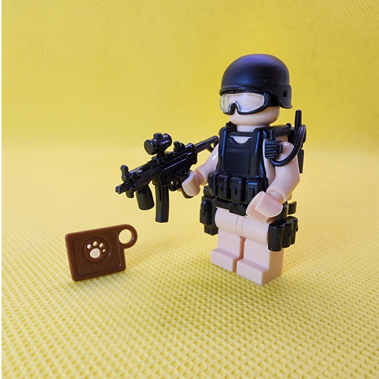 Phụ kiện Minifigcat - Special Forces Costume 2