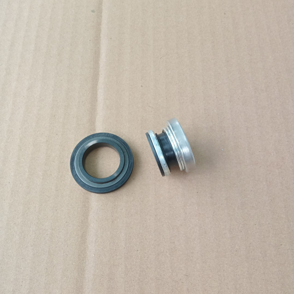 Phớt máy bơm trục 17mm, mặt đá 35mm, lò xo ngắn