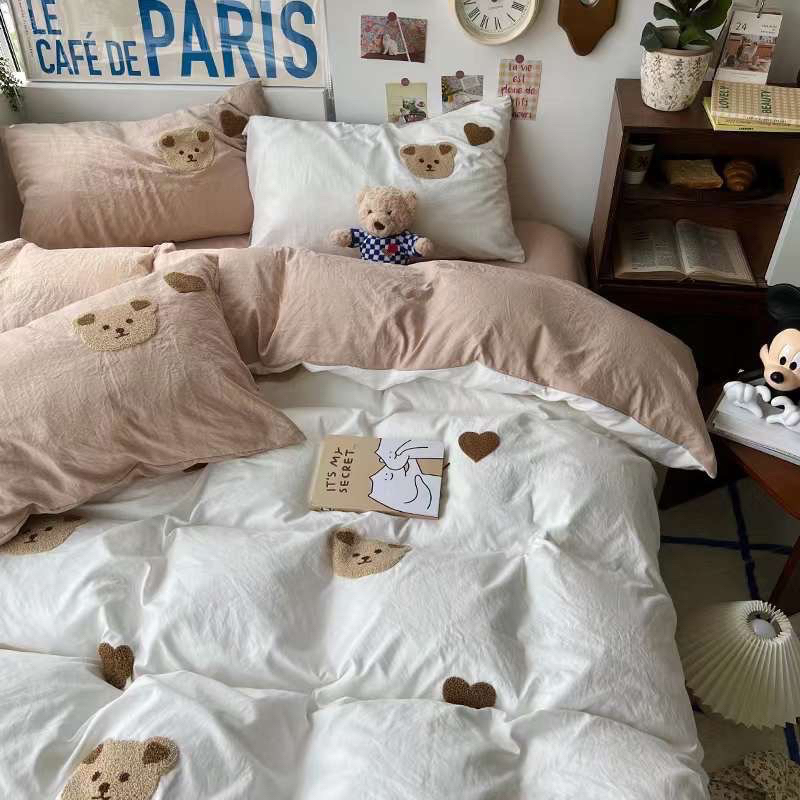 Bộ Chăn Ga Gối Cotton Đũi Thêu Gấu Bear cute Đáng Yêu