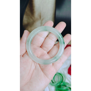 Vòng tay cẩm thach thiên nhiên