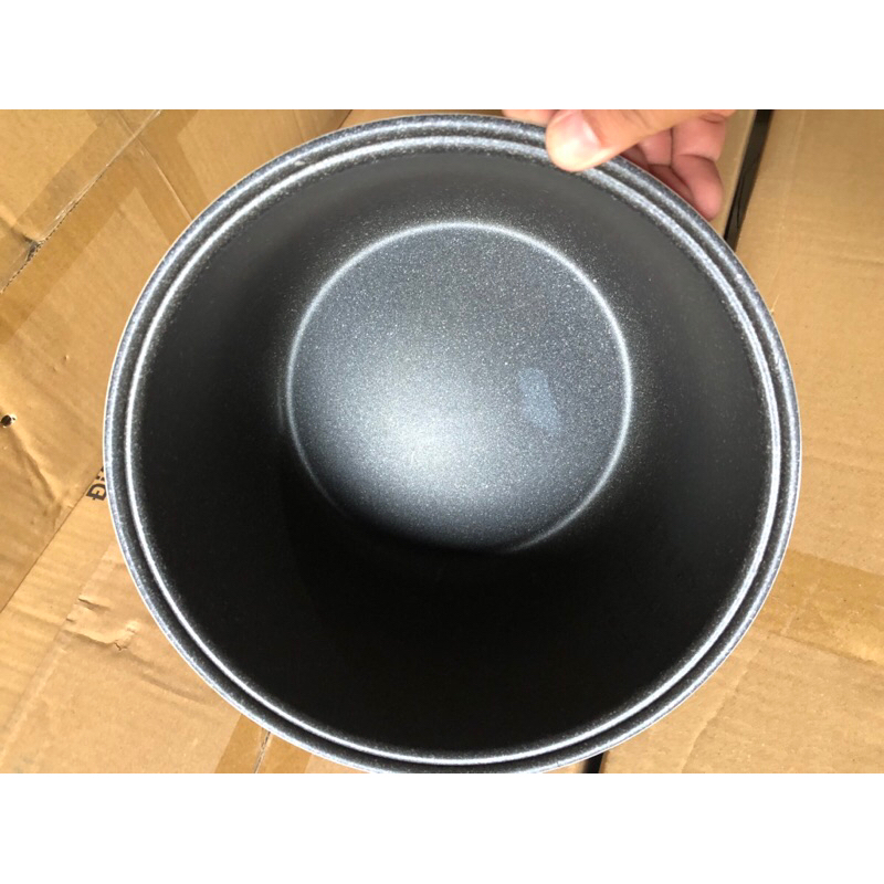 Lòng nồi cơm điện 1 lít 8 320g; 400g; 680g