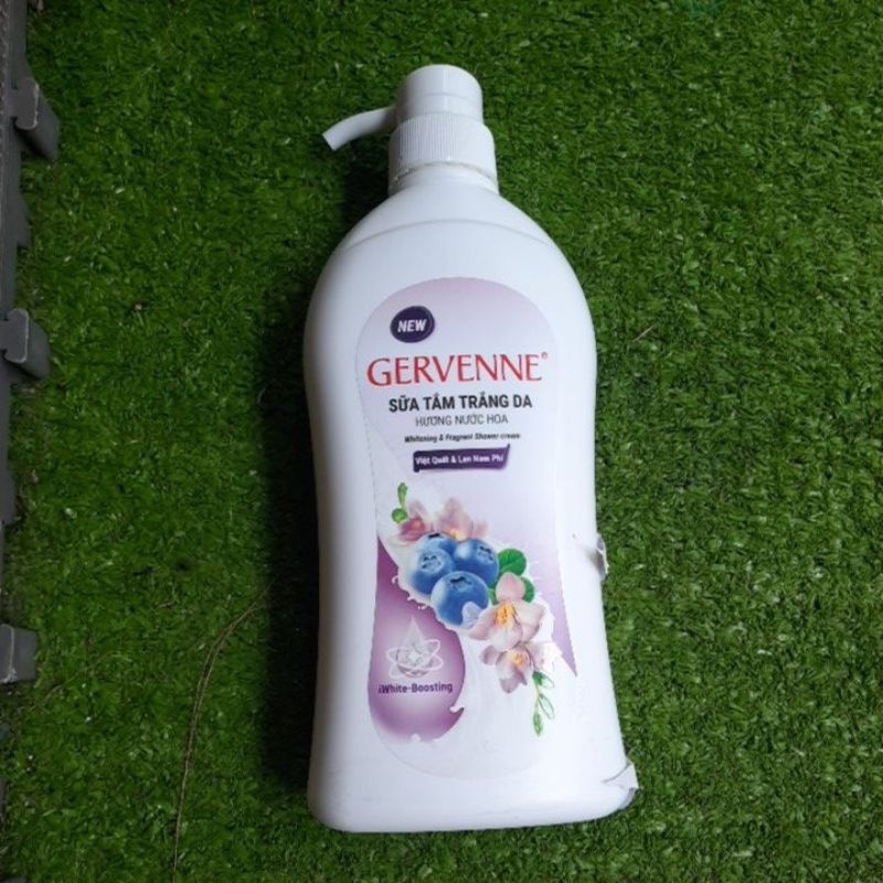 Chai Sữa Tắm Trắng da Hương Nước Hoa 900g