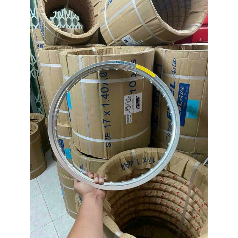 Niềng Takasago excel Asia 1.4/17 - 1.6/17 đen và bạc