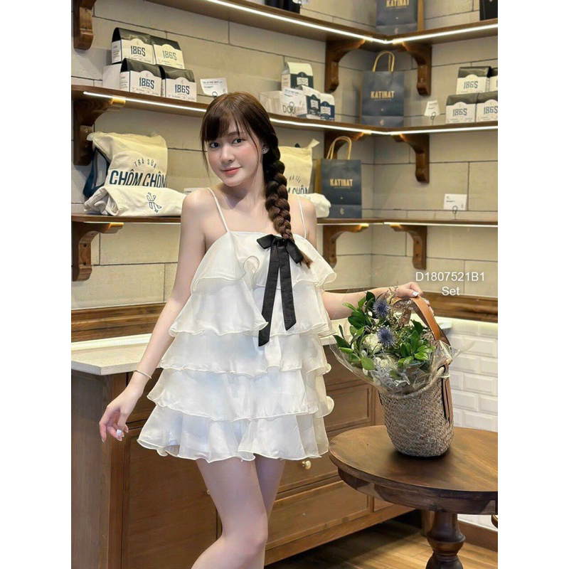 Set bộ áo 2 dây tầng phối nơ đen kèm quần short cá tính VIENS STORE