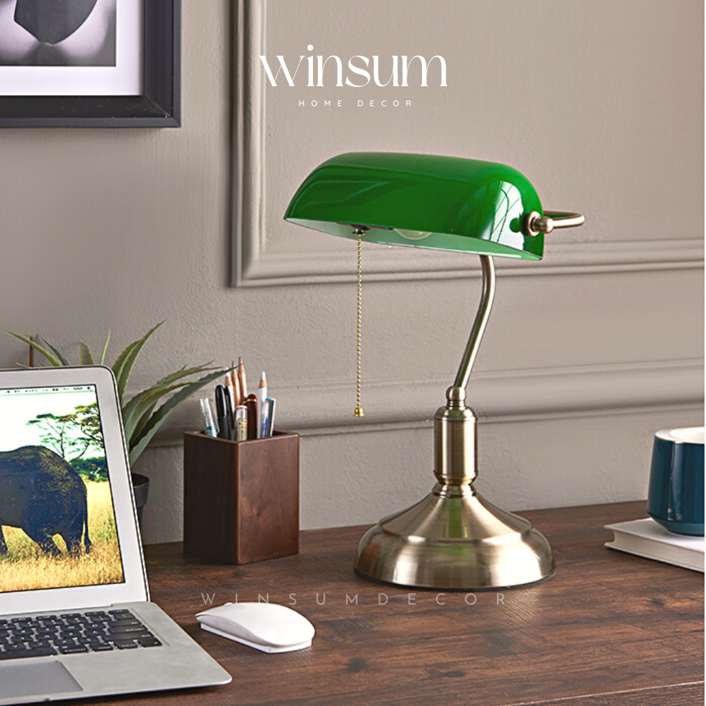 Đèn làm việc điều chỉnh ánh sáng chao thủy tinh xanh cổ điển, đế đồng Banker Lamp - Winsum.decor